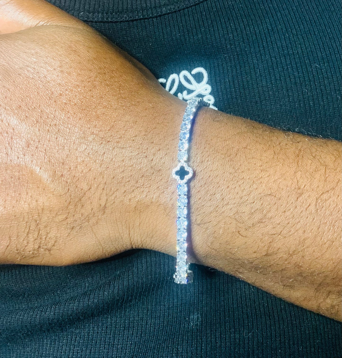 UNISEX CLOVER TENNIS BRACELET BUY ONE GET ONE FREE!