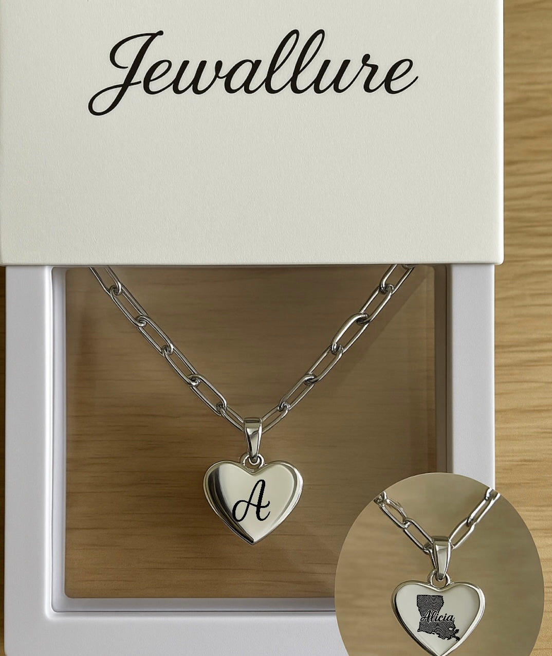 Louisiane exclusive dans mon collier de coeur