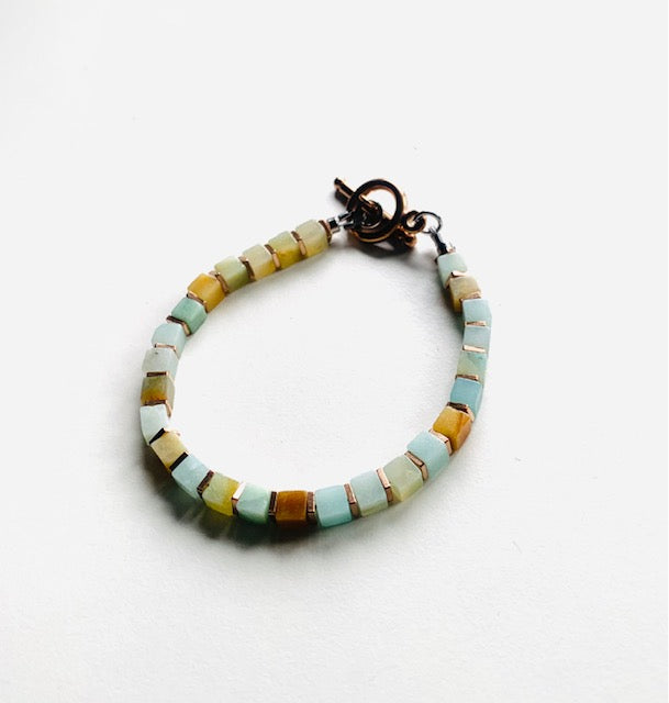 Exklusives Amazonit -Würfel -Perlenarmband 4mm