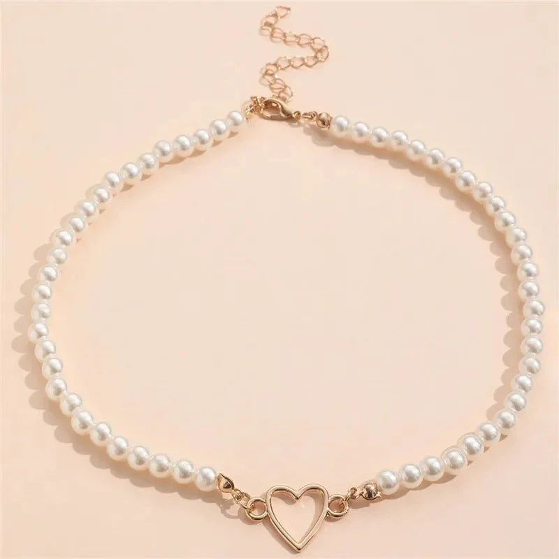 Heart Outline Pearl Choker Necklace - Veinci