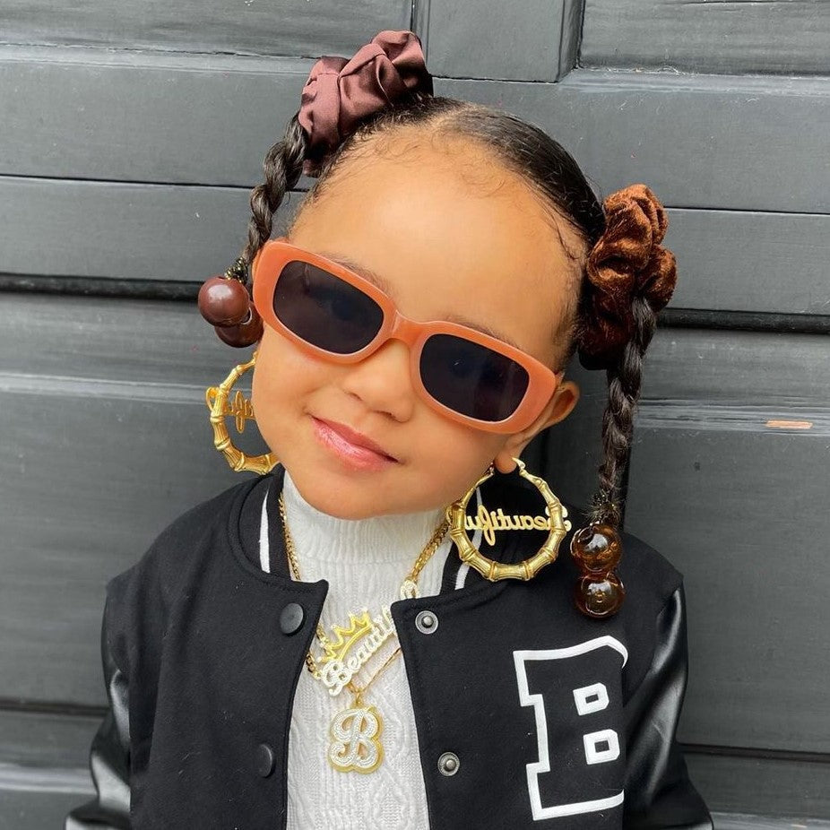 Pendientes de nombre de bambú de 1.5 "para niños