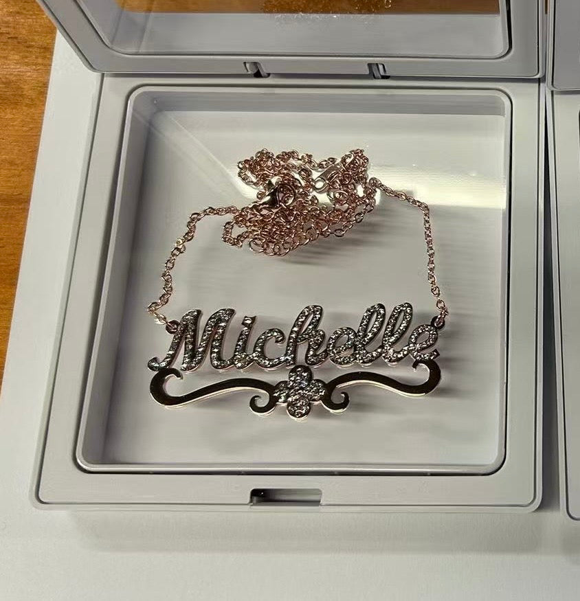 Collier de nom de trèfle