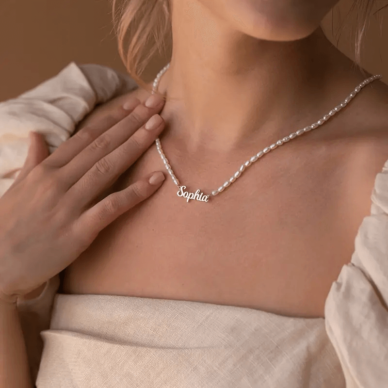 Collar de nombre de perla de agua dulce