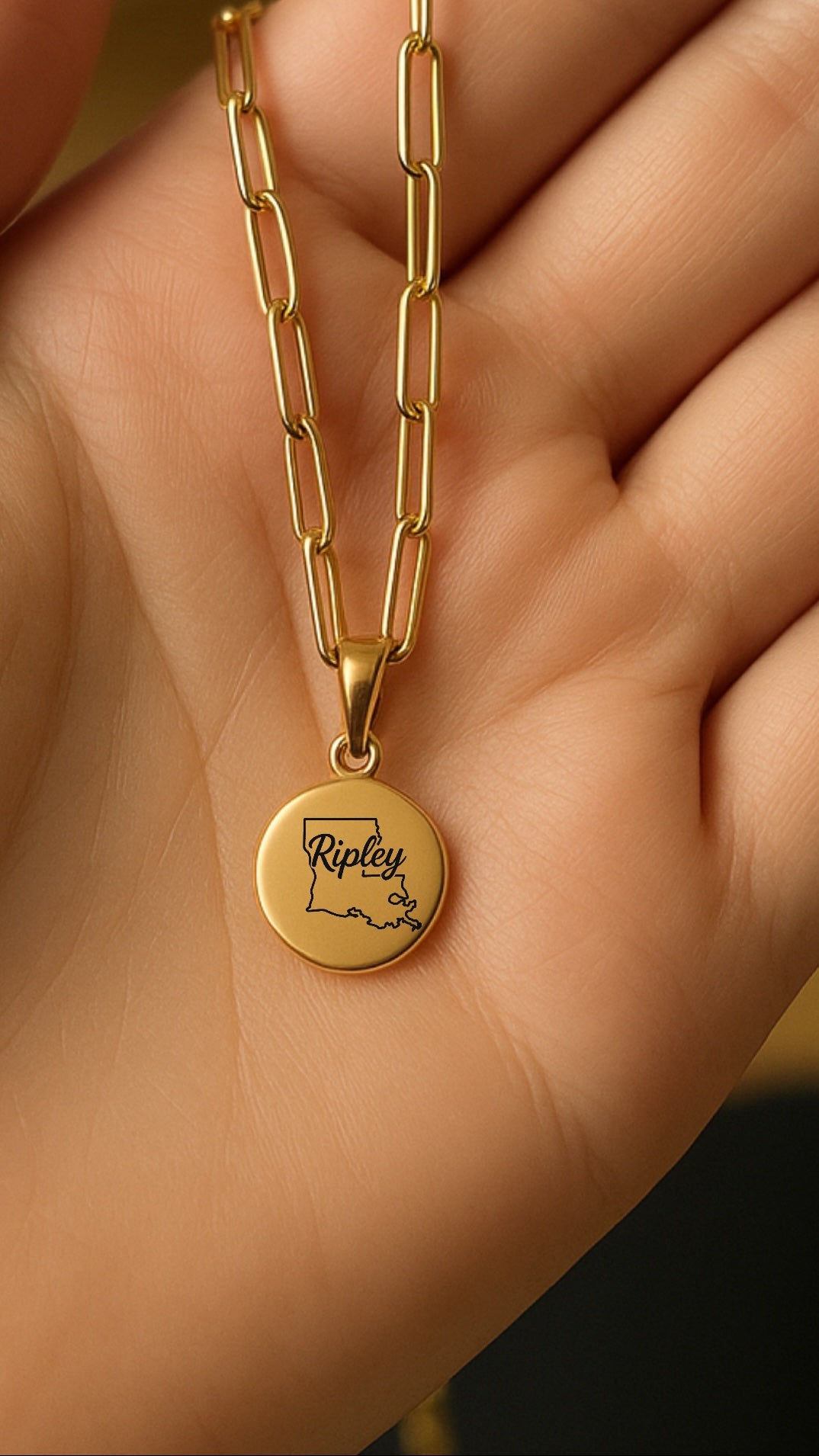 Double side Louisiana name necklace