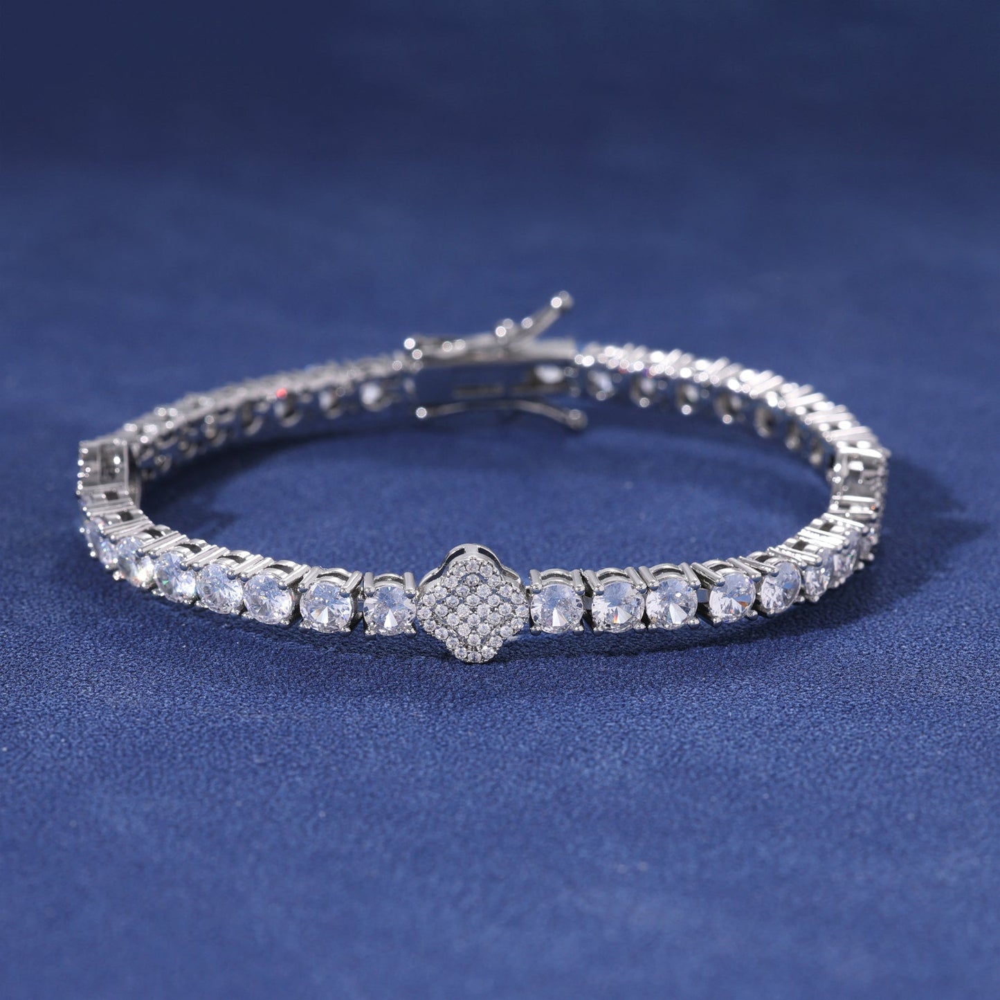 Klaverbladtennisarmband - verzilverd