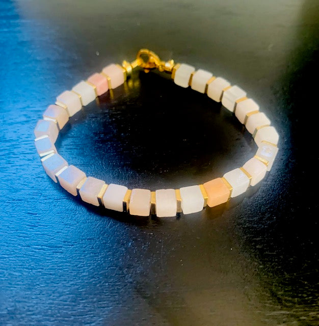 Bracelet de perle rose aventurine 4 mm