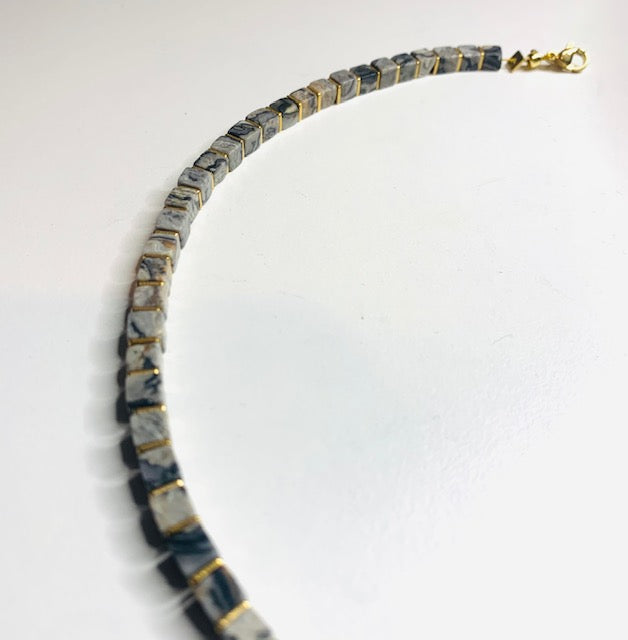 Exclusieve kaart Jasper Cube armband 4 mm