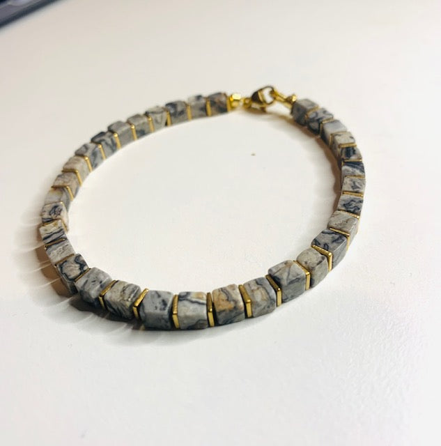 Exclusieve kaart Jasper Cube armband 4 mm