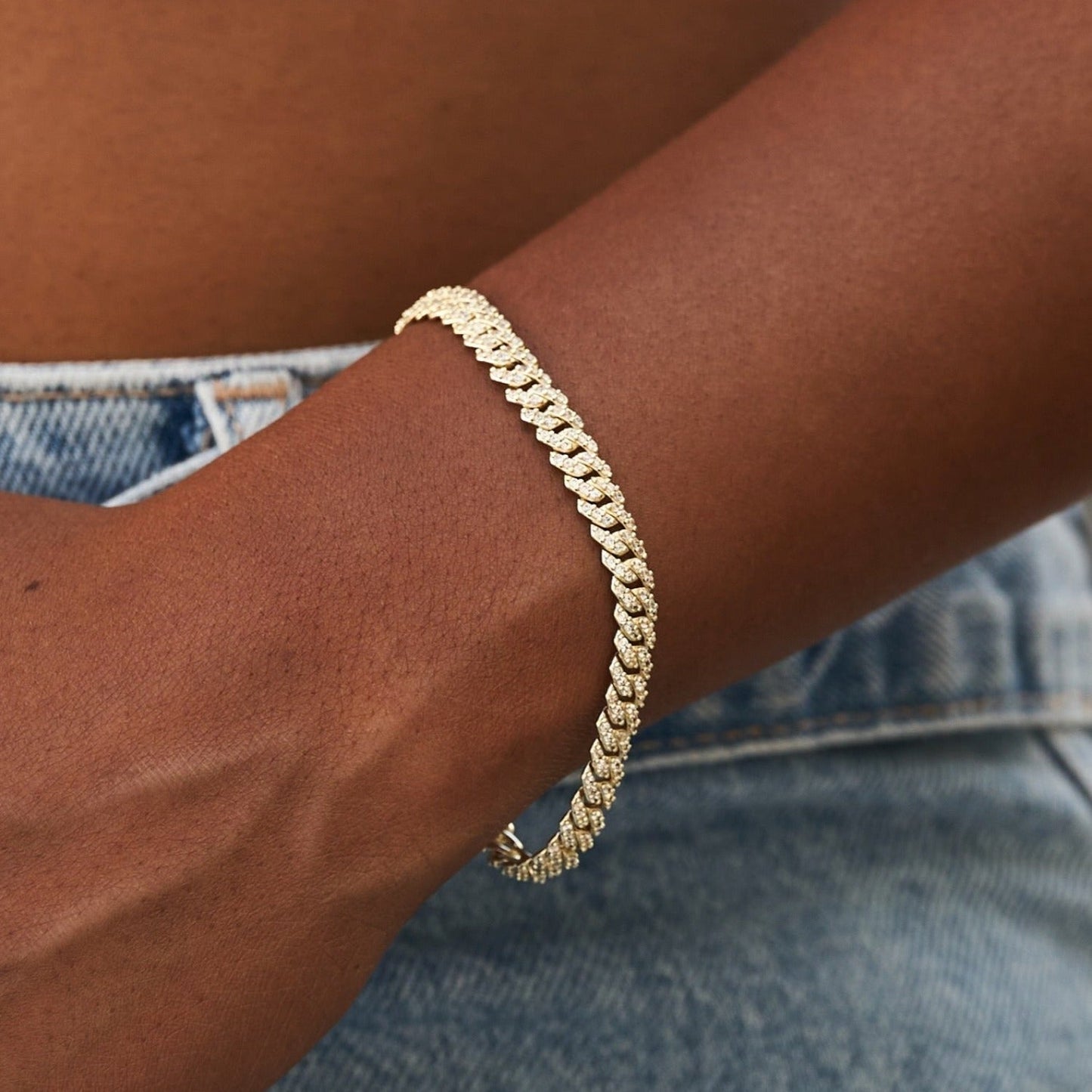 Micro Diamond Prong Cuban Armband in Gelbgold - 6mm