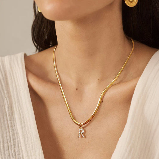 Zögernde Diamantbrief anfängliche Fischgräten Halskette