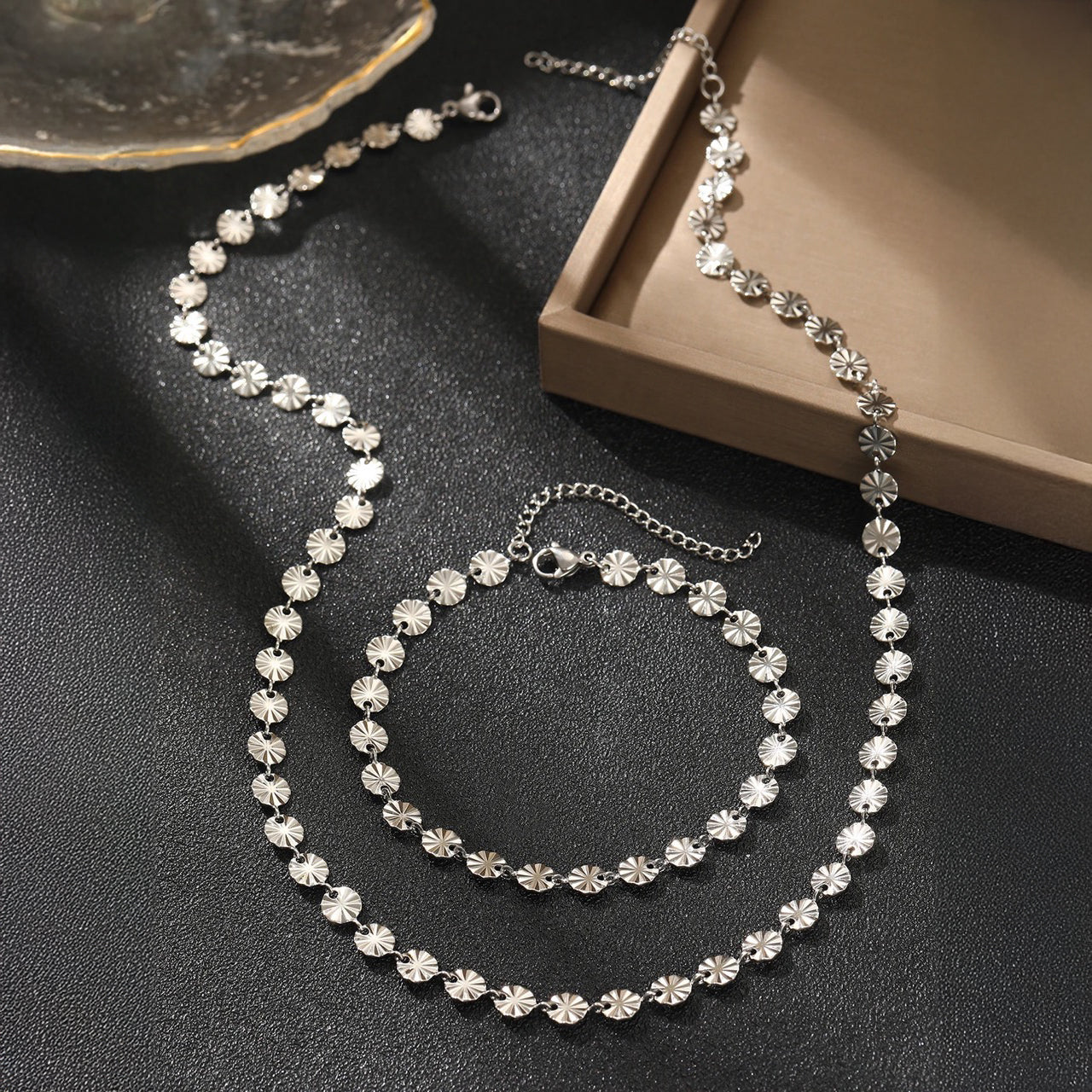 Kreisspiralarmband und Halskette Set