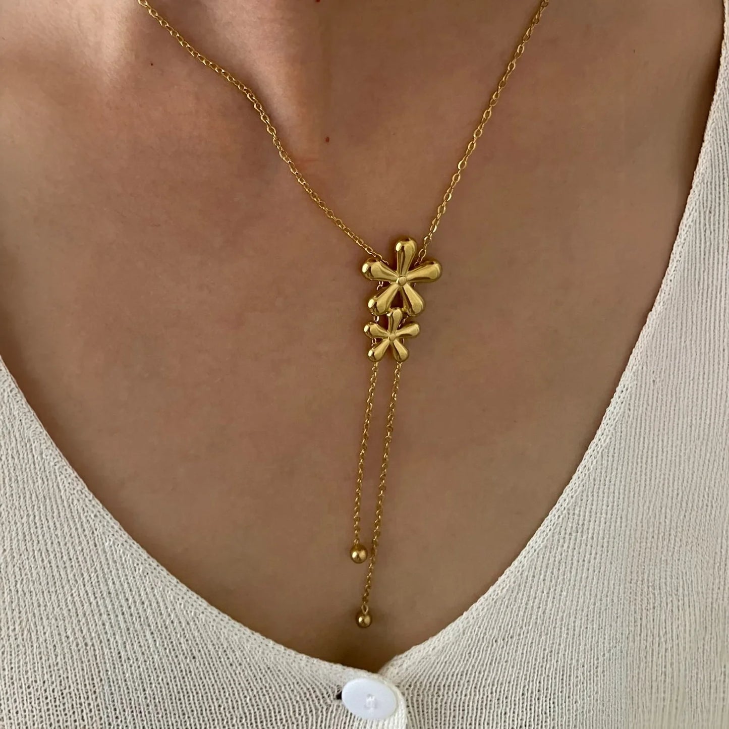 18k Feminine Floral Tassel Necklace