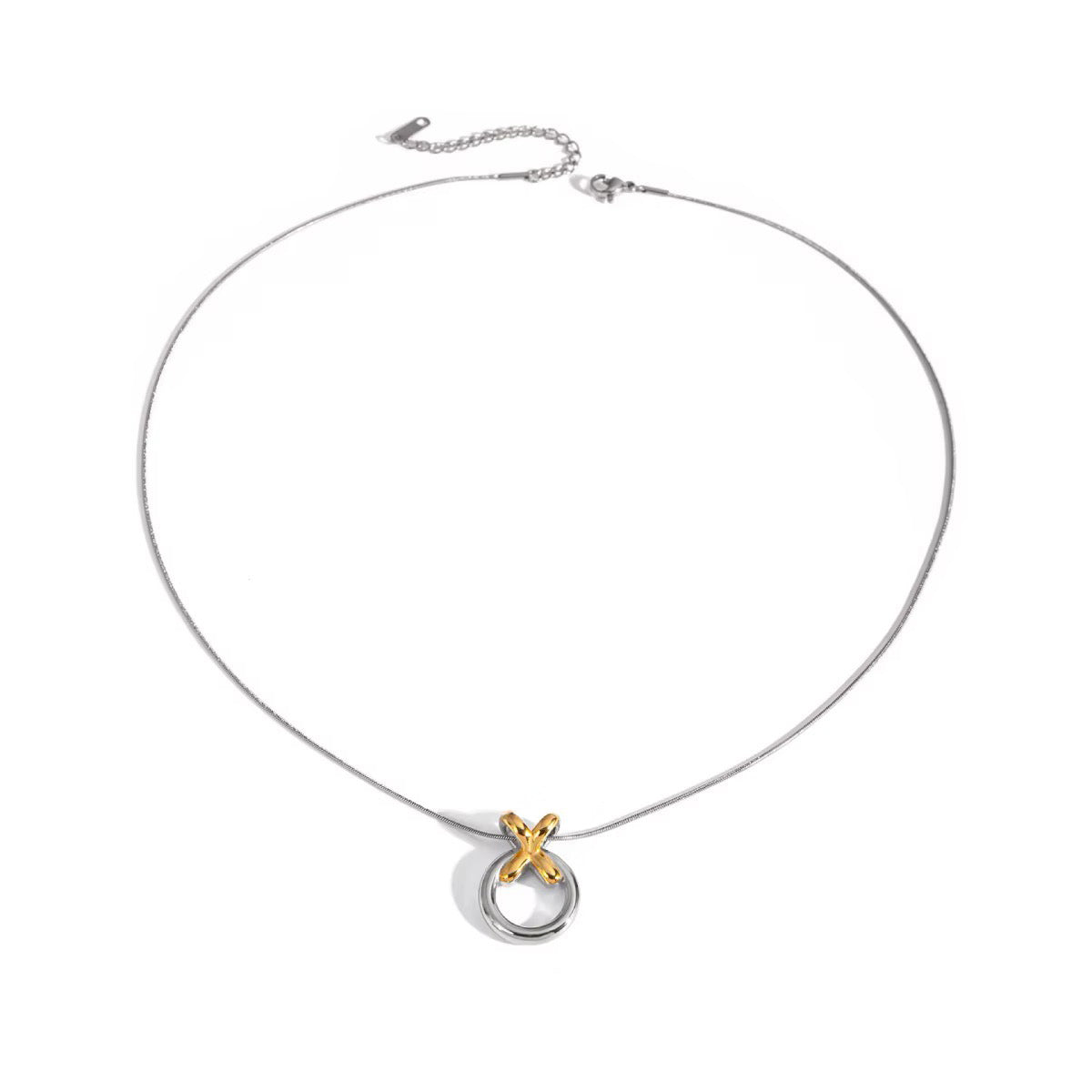 Elegante Xo -Interlaced -Halskette