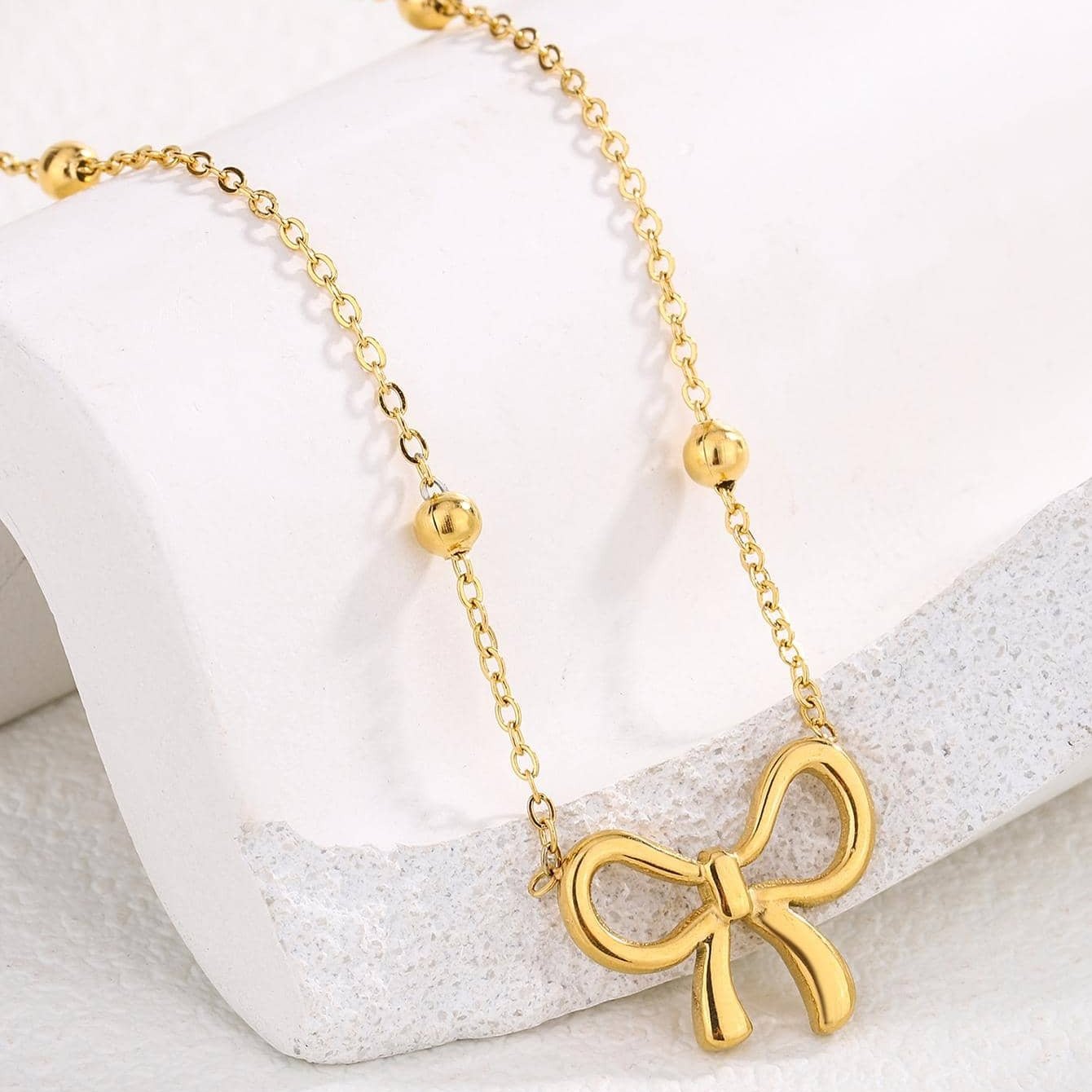 Dainty Feminine Bow Necklace - Veinci