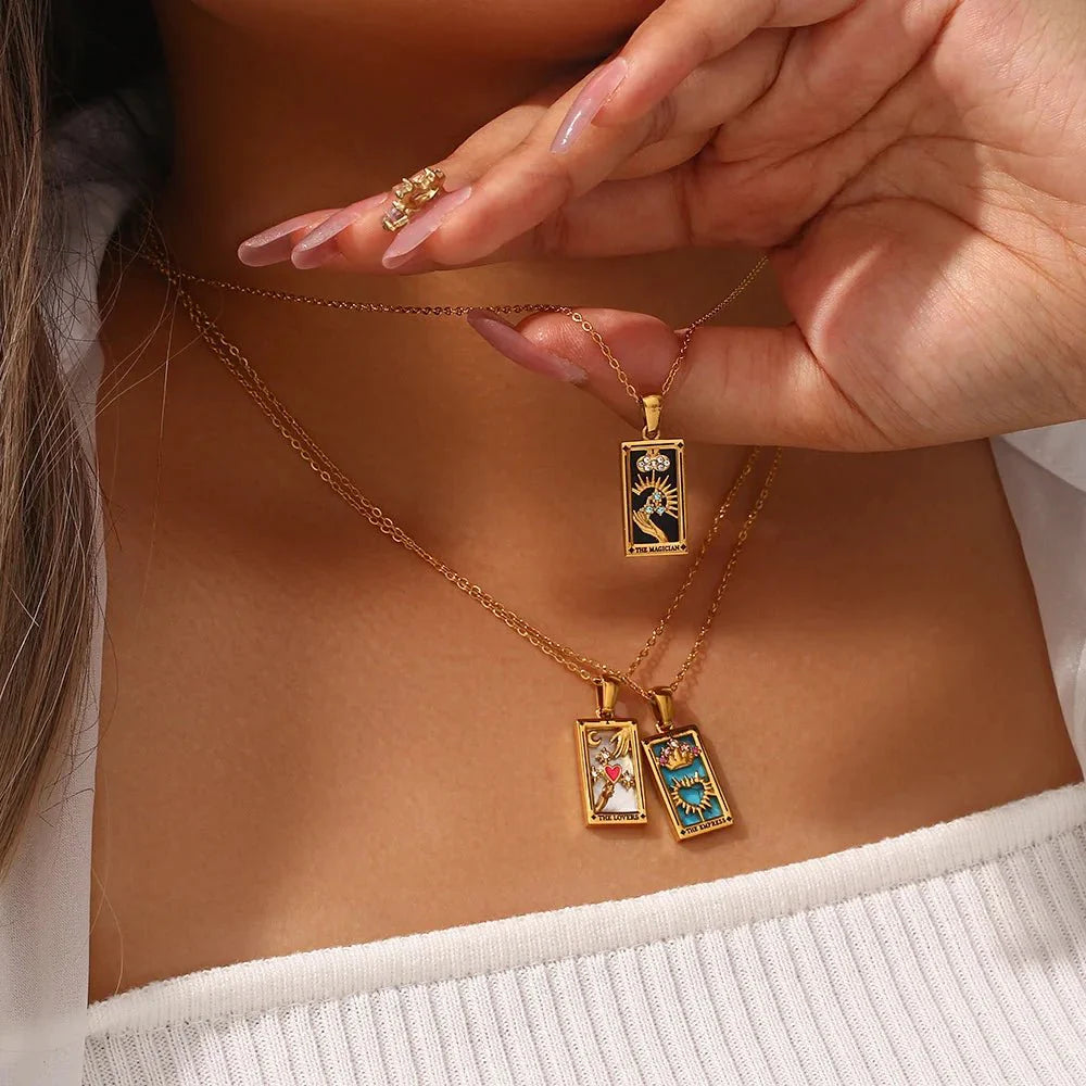 Dainty Tarot Charm Necklaces - Veinci
