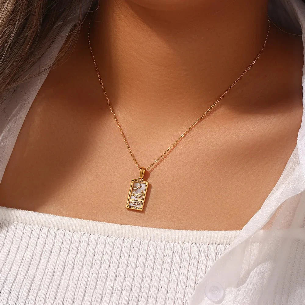 Dainty Tarot Charm Necklaces - Veinci