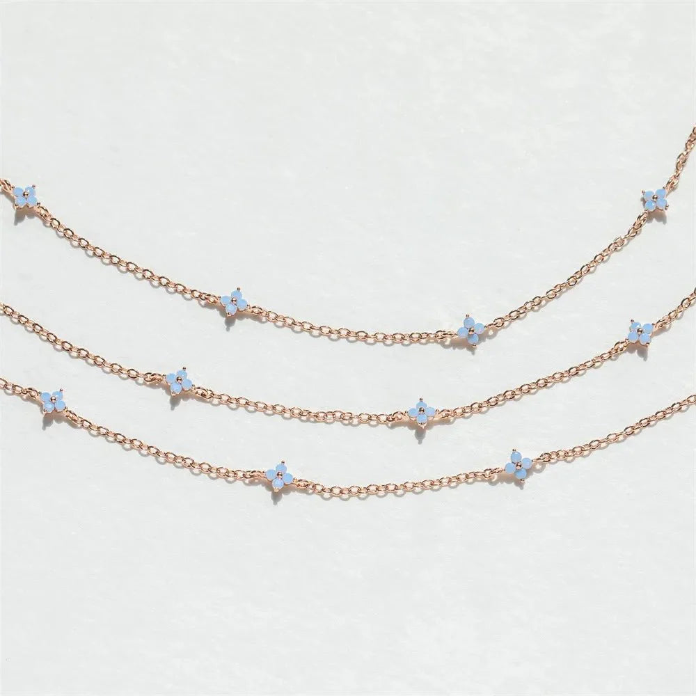 Dainty Tiny Flowers Necklace - Veinci