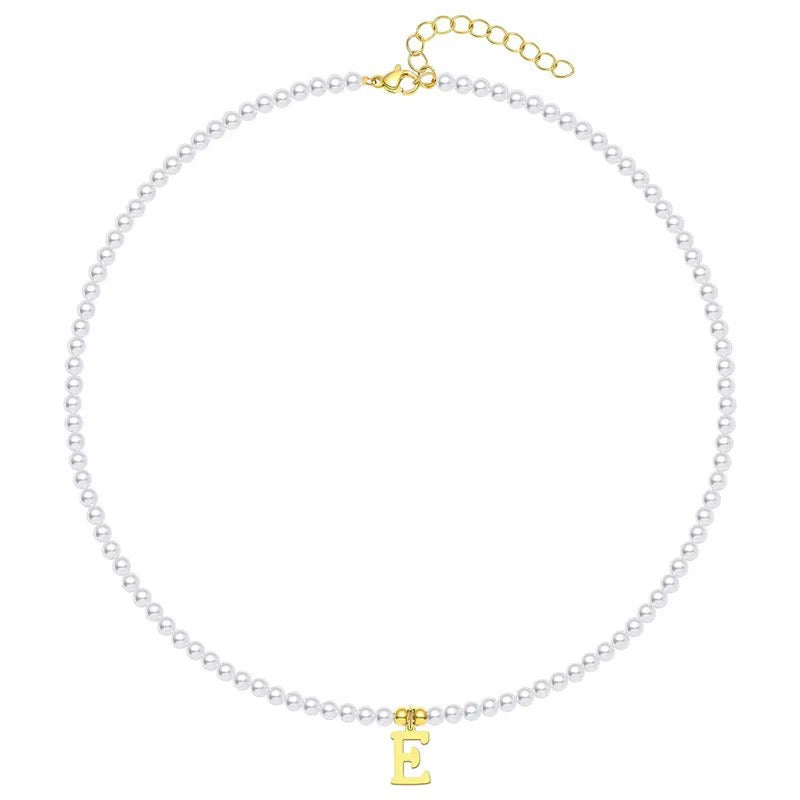 Elegant Gold Accented Pearl Letter Initiële ketting