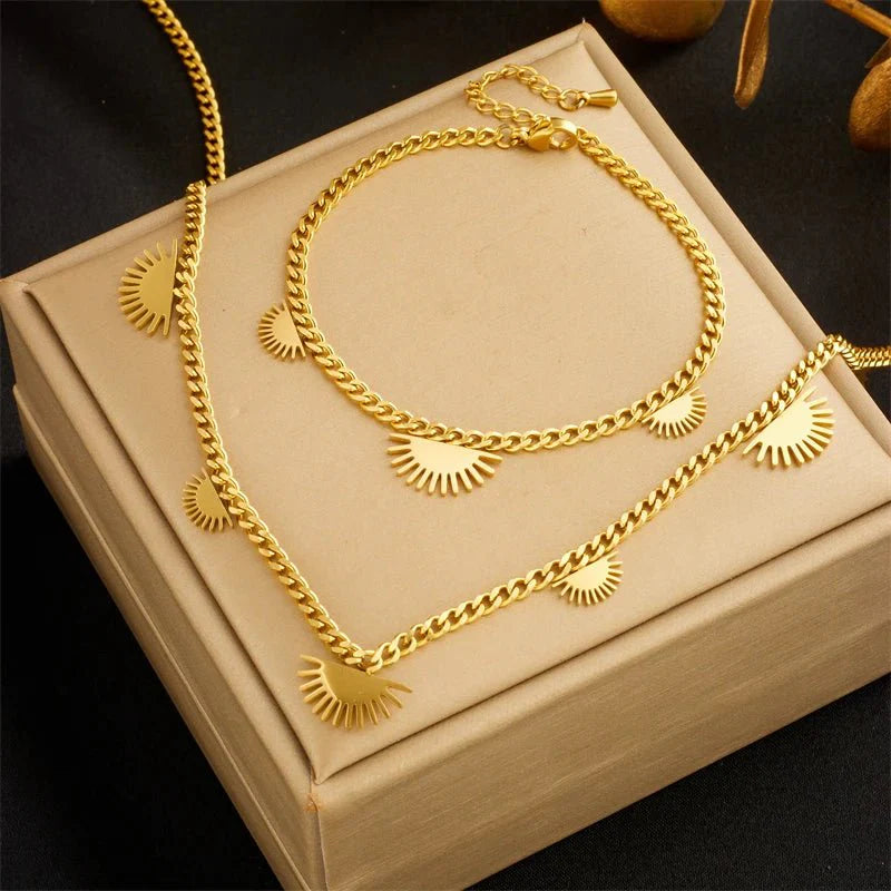 Half Sun Charm Necklace and Bracelet Set - Veinci