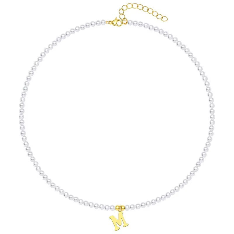 Elegant Gold Accented Pearl Letter Initiële ketting