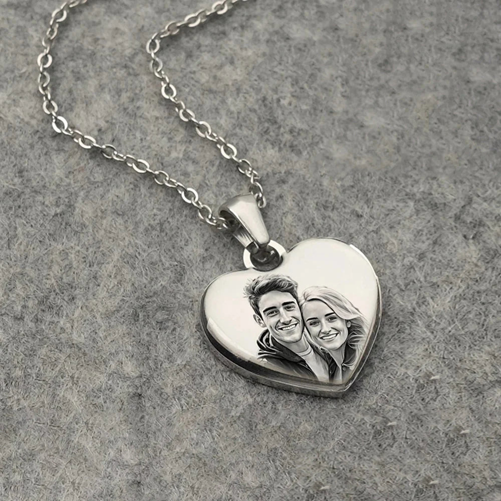 Personalized Picture & Text Heart Pendant Necklace - Veinci