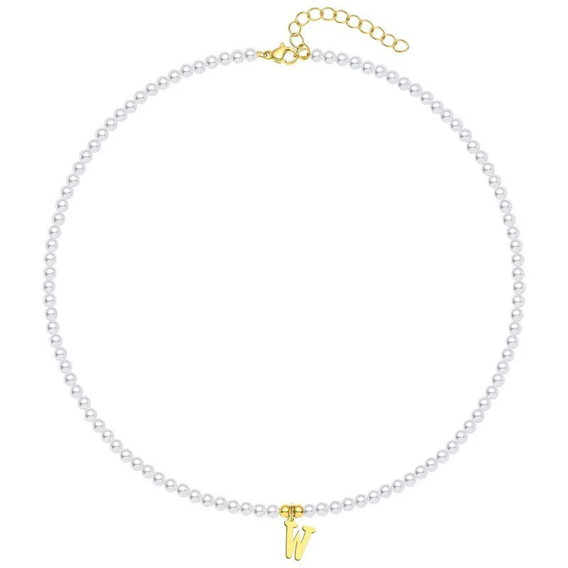 Elegant Gold Accented Pearl Letter Initiële ketting
