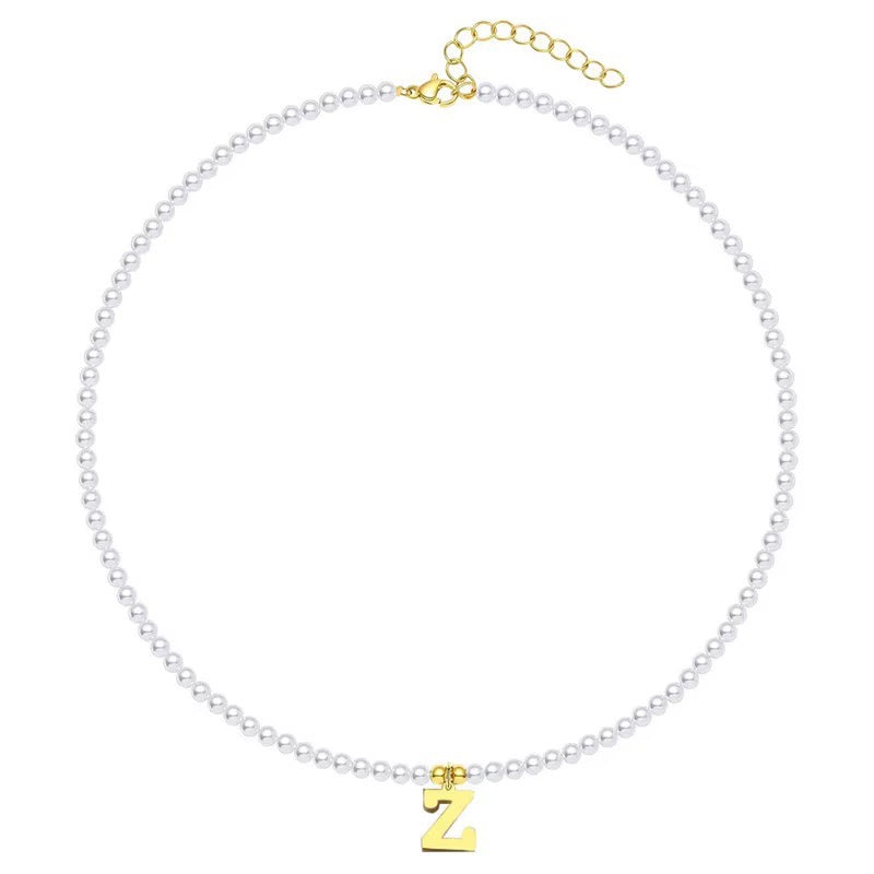 Elegant Gold Accented Pearl Letter Initiële ketting