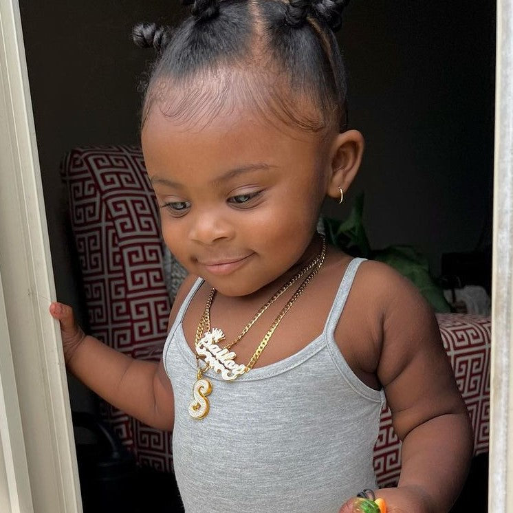 Collar de nombre de la corona de princesa helada de doble plateado para niños