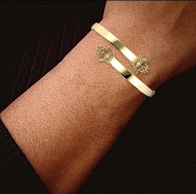 Exclusive Mens Hamsa Evil Eye Hugger Bracelet