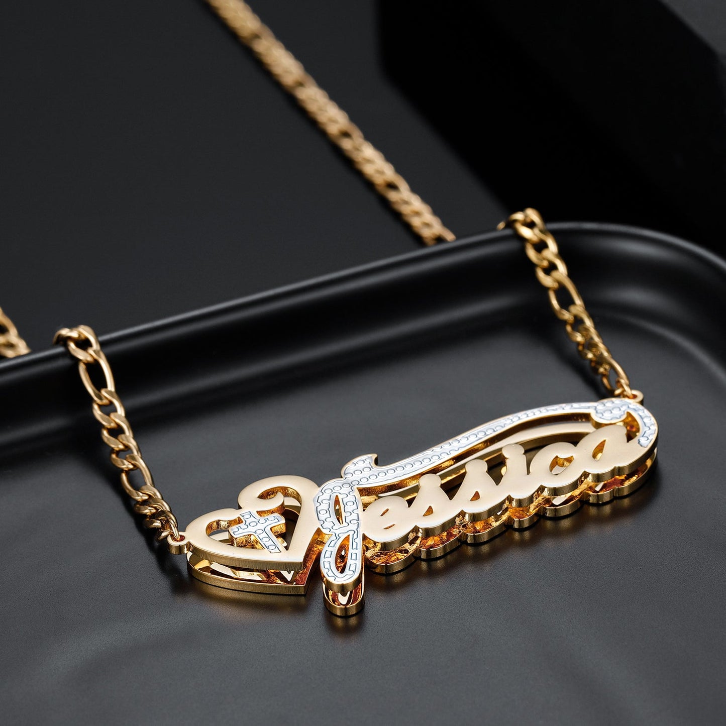 Collier de nom de coeur