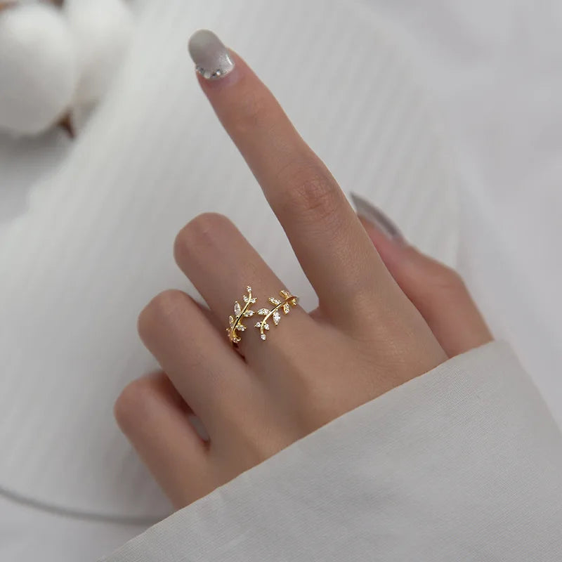 Stunning Sterling Silver Elegance Ring