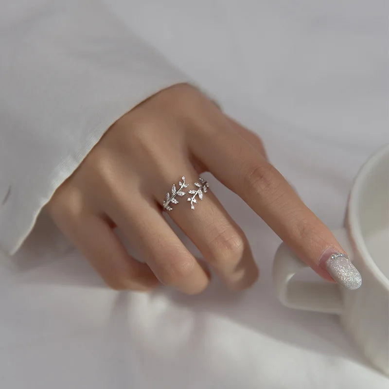 Stunning Sterling Silver Elegance Ring